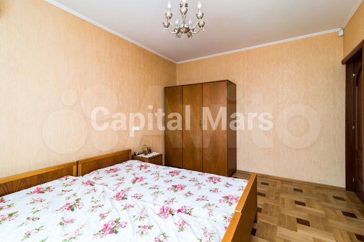 5-к. квартира, 120 м², 5/17 эт.