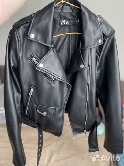 Куртка в Байкерском стиле из искуственой кожи