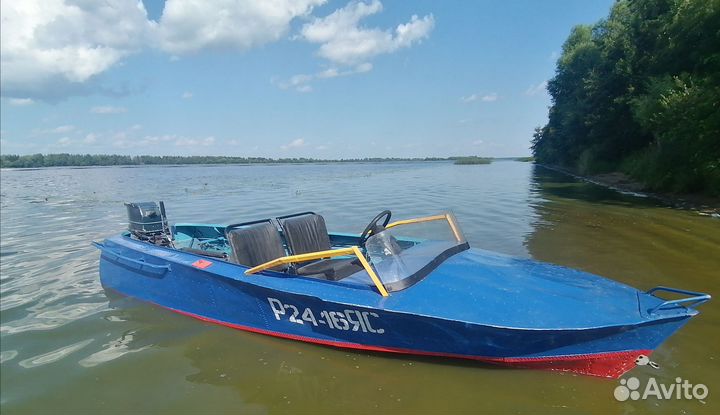 Лодка дюралевая с мотором