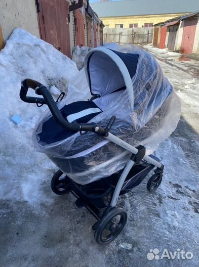 Коляска Peg Perego люлька и прогулочный блок