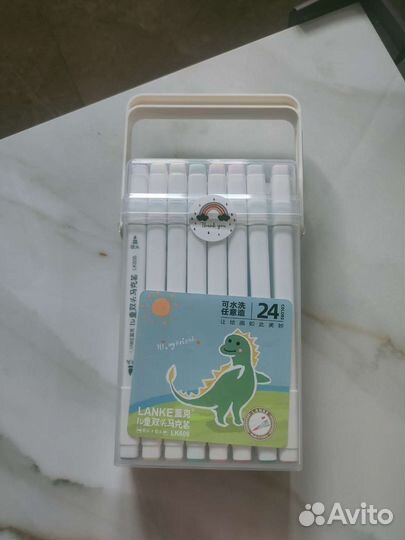 Акварельные маркеры