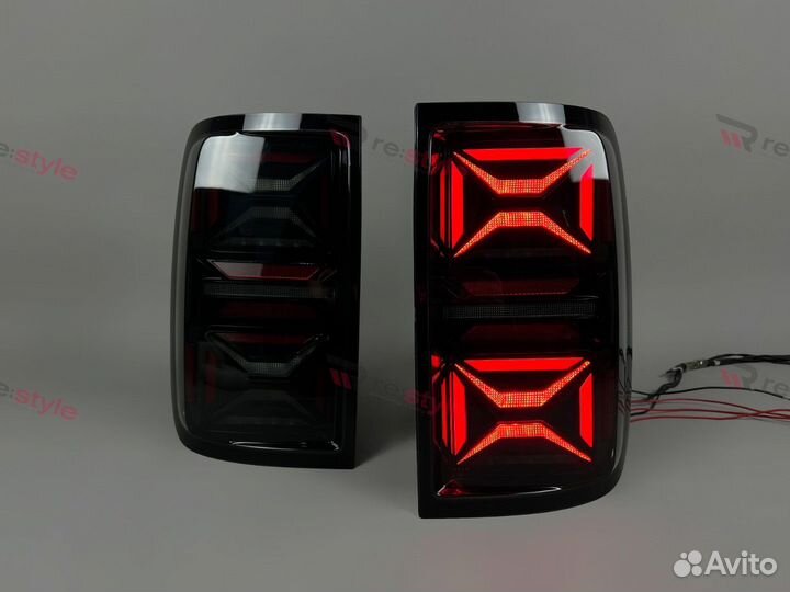 Стопы Volkswagen Amarok 10-20г Дымчатые D2401