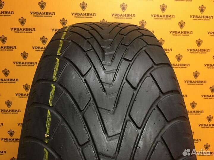 Goodyear Wrangler F1 235/65 R17 104V
