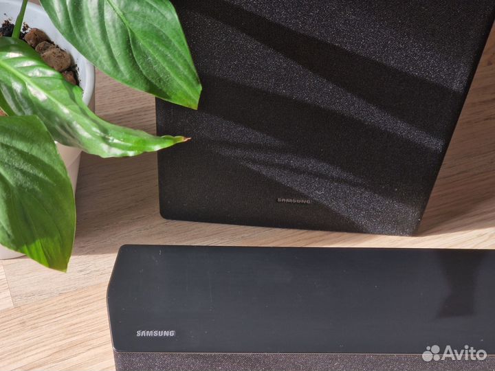 Саундбар Samsung