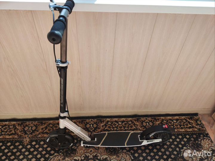 Самокат Roces 200