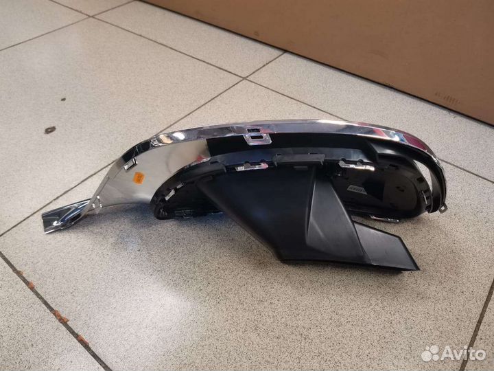 Mercedes W223 maybach Решетка бампера правая хром