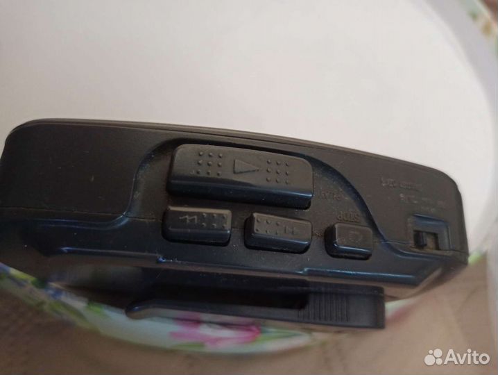 Плеер Sony walkman кассетный