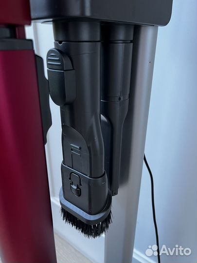 Беспроводной вертикальный пылесос LG