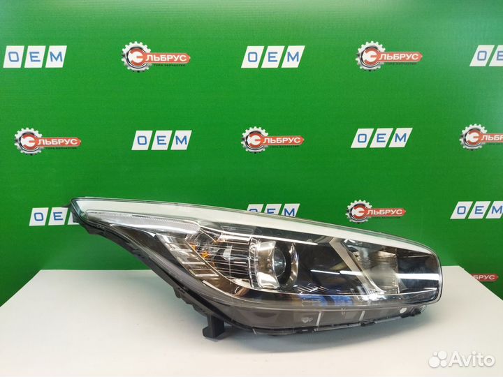 Фара правая Kia Ceed 2