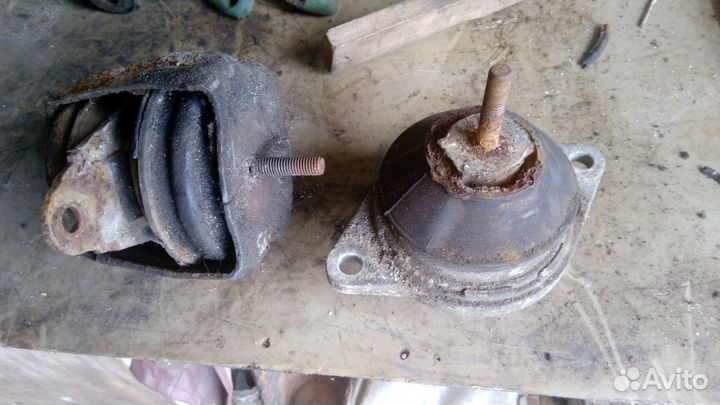 Подушки для двигателя ауди