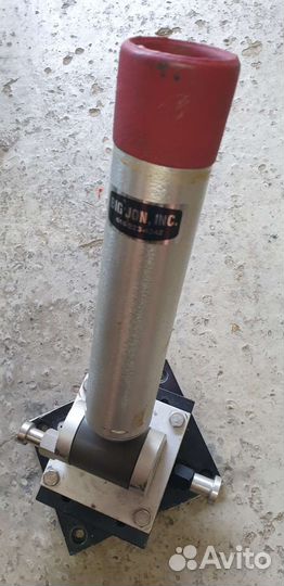 Стойка наклонно поворотная для тролинга