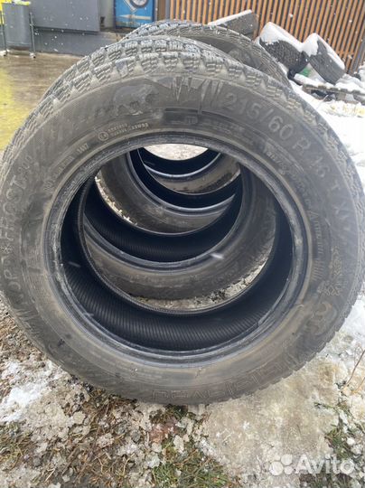 Gislaved Nord Frost 200 215/60 R16