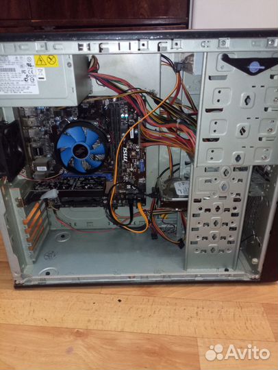 Офисный компьютер