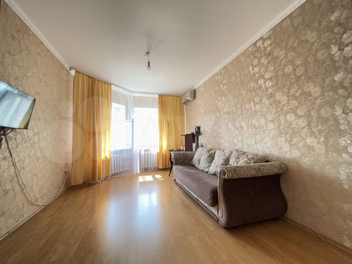 2-к. квартира, 56 м², 6/9 эт.