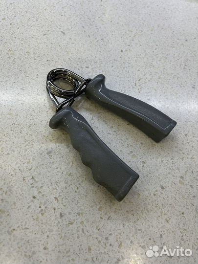 Эспандер кистевой пружинный СССР