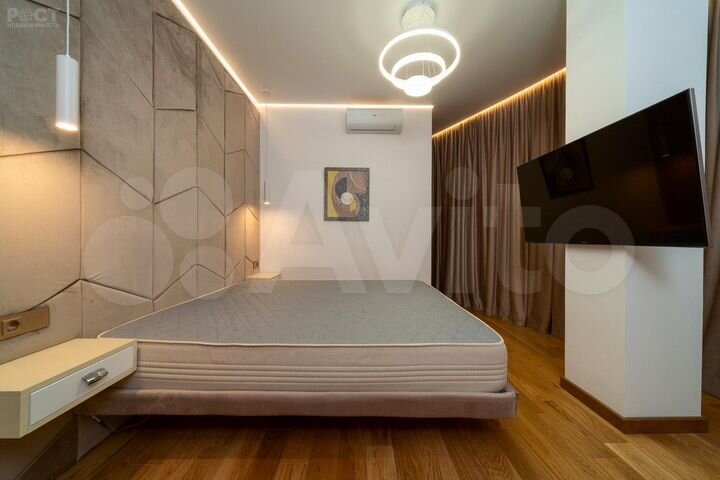 3-к. квартира, 80 м², 3/14 эт.