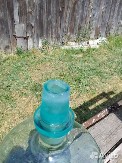 Бутыль стеклянная с пробкой