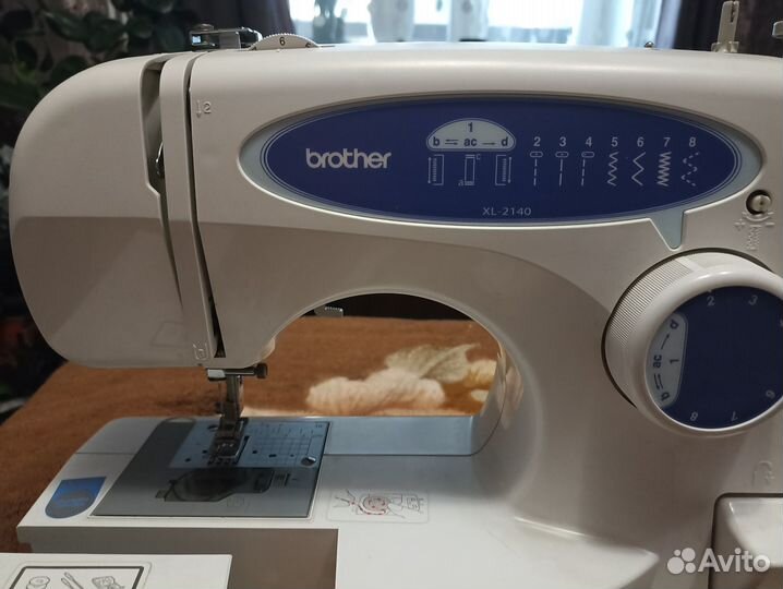 Продам машинку швейную бытовую фирмы Brother