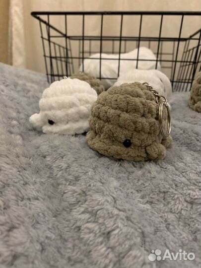 Вязанные игрушки / брелки ручной работы