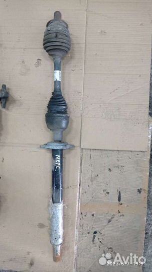 Полуось передняя правая Mercedes B W246 2012г. 246