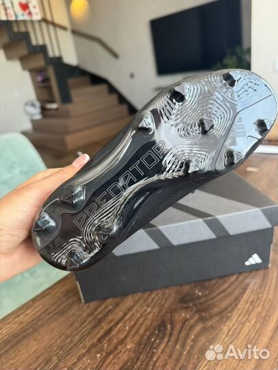Футбольные бутсы adidas Predator 35 размер