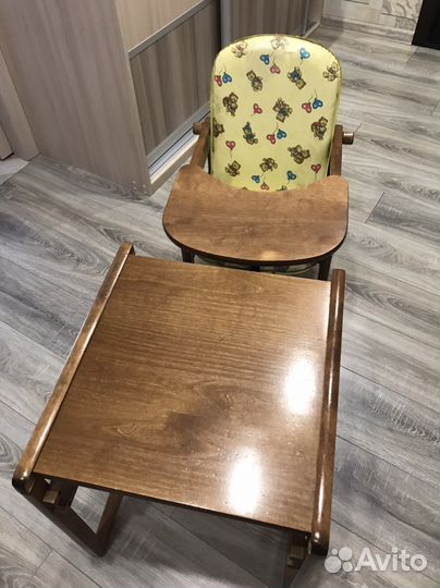 Стульчик для кормления