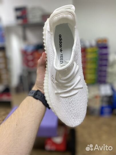 Кроссовки Adidas yeezy boost 350 v2 cream white