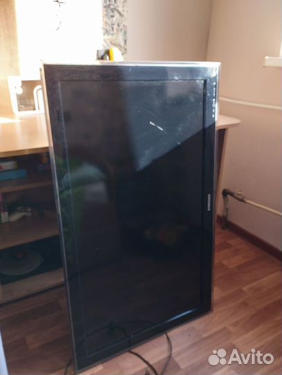 Телевизор samsung