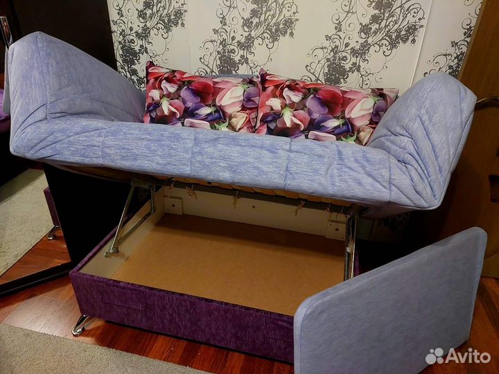 Диван б у