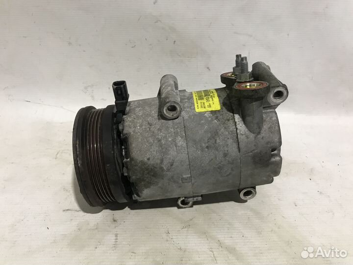Компрессор кондиционера Ford Focus 3 1.6 л