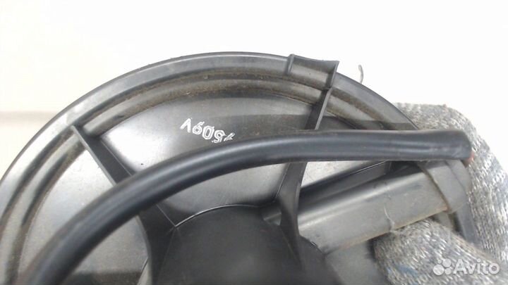 Двигатель отопителя Volkswagen Transporter 4, 1995