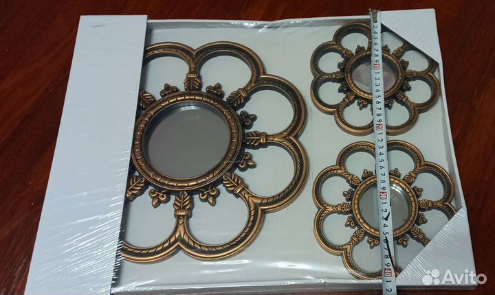 Декоративное зеркало