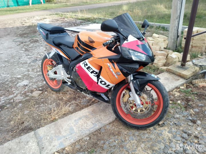Продается Honda cbr 600 rr