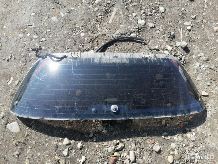 Стекло заднее Honda Civic eg4