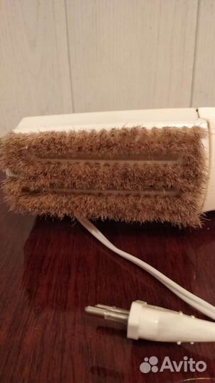 Электрощëтка-пылесос 