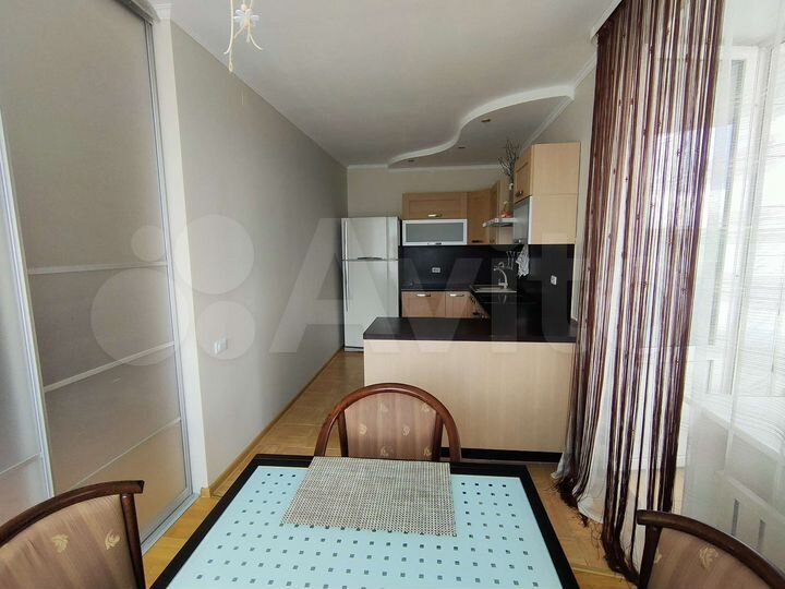 2-к. квартира, 74,9 м², 4/9 эт.