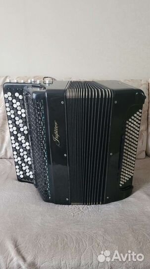 Баян юпитер