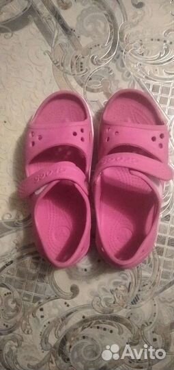 Crocs J2