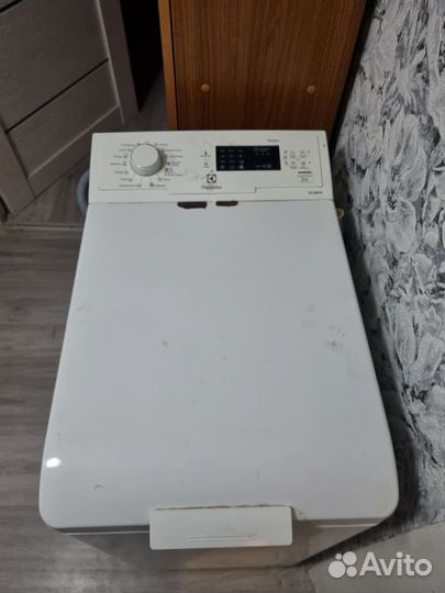 Стиральная машина с вертикальной загрузкой