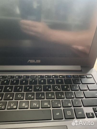 Ноутбук Asus