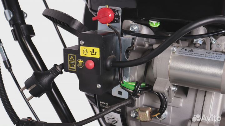 Снегоуборщик Champion Чемпион ST 861 8 л.с