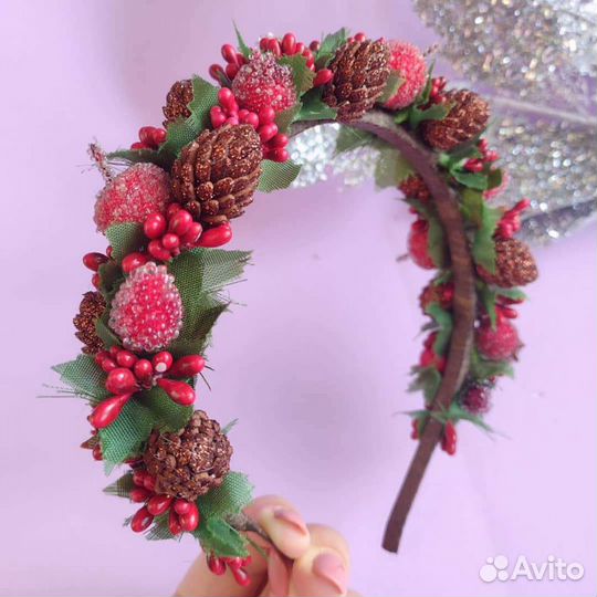 Ободок из ягодок