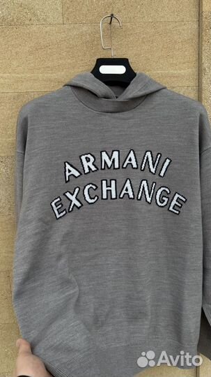 Худи от Armani Exchange