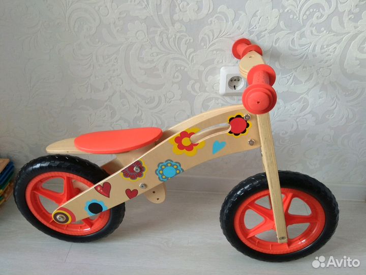 Беговел новый