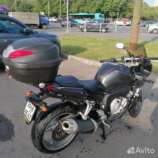 Ямаха FZ1