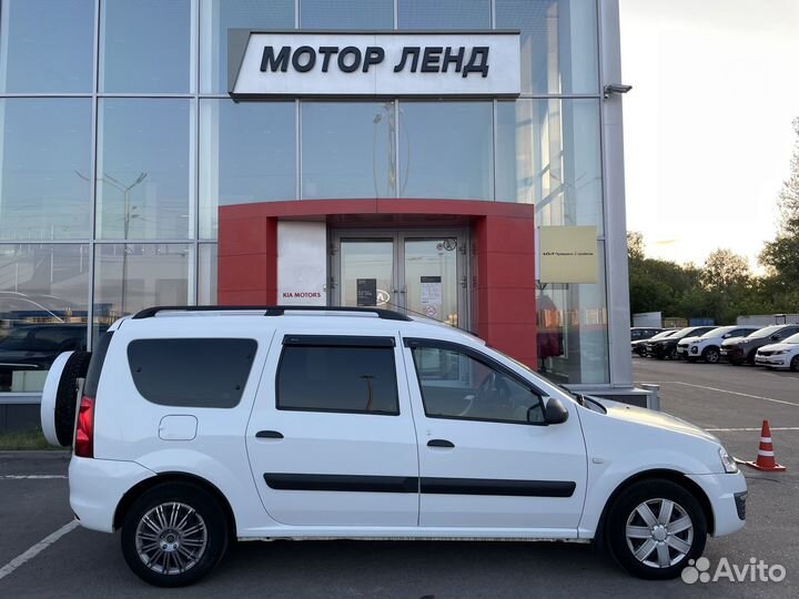 LADA Largus 1.6 МТ, 2017, 28 275 км