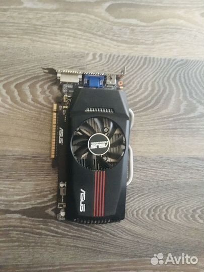 Видеокарта GTX 550 TI 1GB