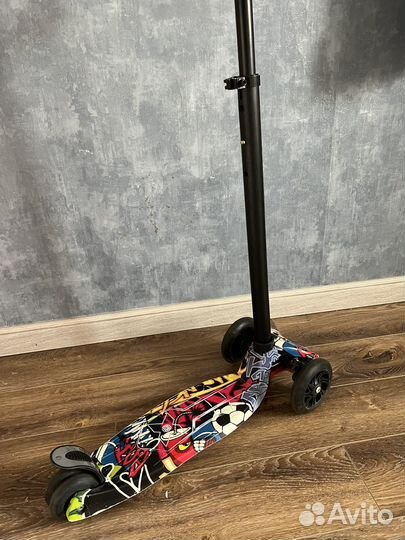 Самокат детский трехколесный