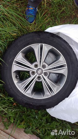Tigar SUV Ice 215/60 R17