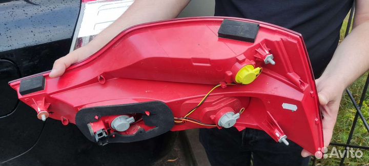 Продам задние фонари Ауди Q7 Audi q7 2008 г.в